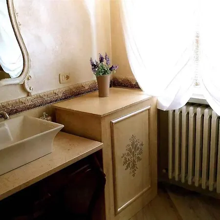 In Montecarlo Lucca 23964 Apartment